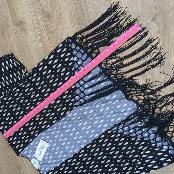 NEW JOSEPH RIBKOFF tunic top in black & Tan Size 12 - Picture 6 of 9